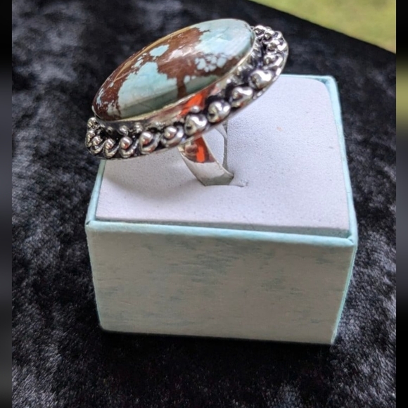 Handcrafted Oval Turquoise Ring - Picture 9 of 11